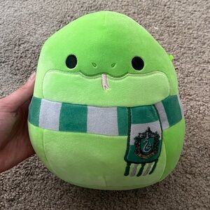 Slytherin squishmallow Harry Potter